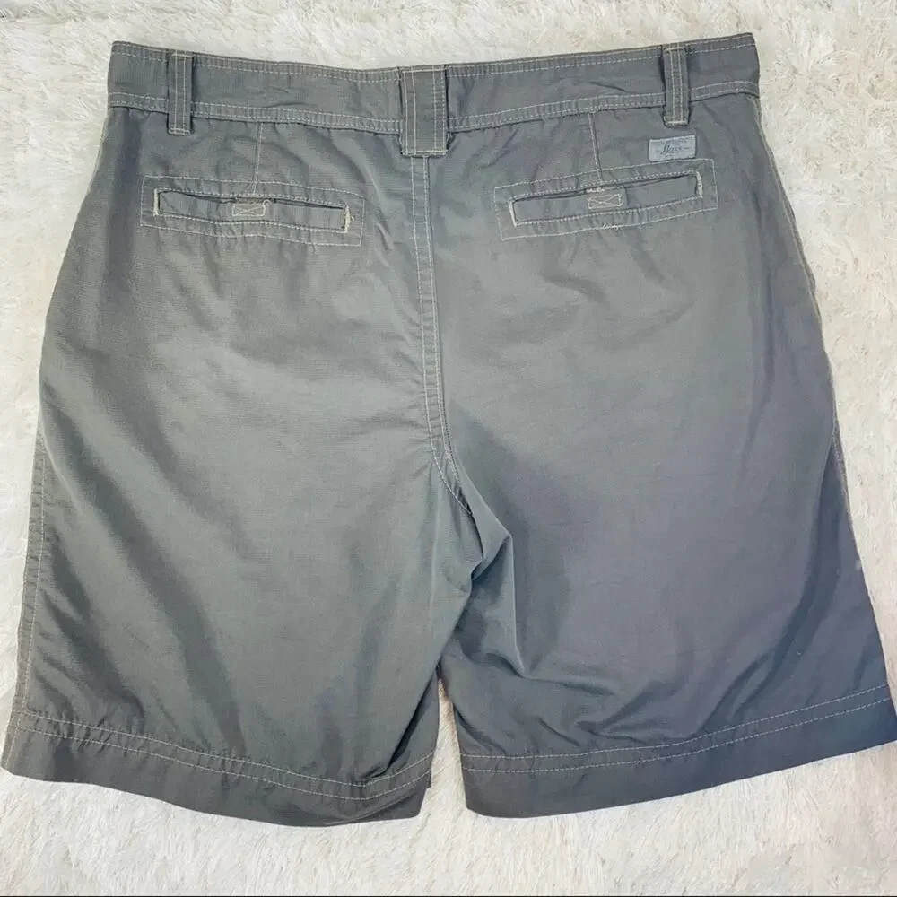 Bass Army Green Shorts Sz 36 Classic Gorpcore Casual